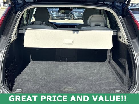 Used 2019 Volvo XC60 T5 Momentum image 38