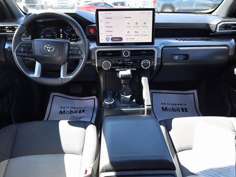 Used 2024 Toyota Tacoma TRD Off-Road AWD/4WD image 18