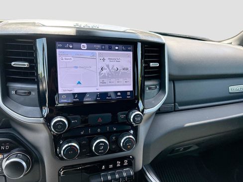 Used 2022 RAM 1500 Big Horn AWD/4WD image 25