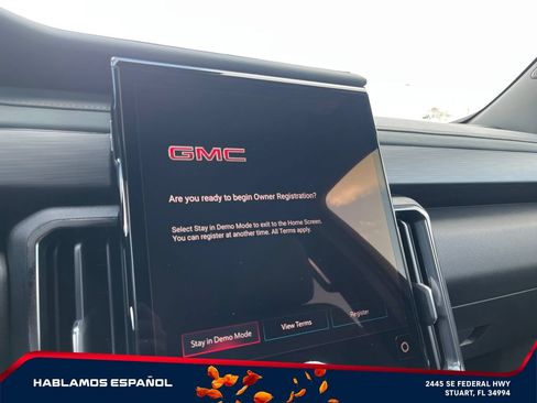 New 2026 GMC Acadia AT4 w/ Luxury Package AWD/4WD image 31