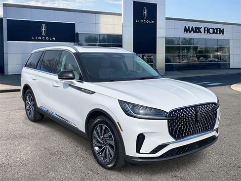 New 2026 Lincoln Aviator 2WD image 1