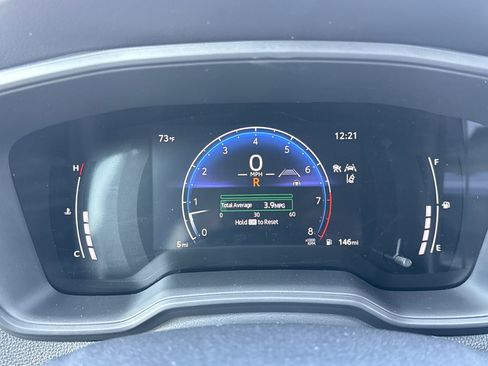 Certified 2026 Toyota Corolla Cross LE image 32