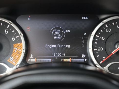 Used 2022 Jeep Renegade Latitude w/ Convenience Group AWD/4WD image 19