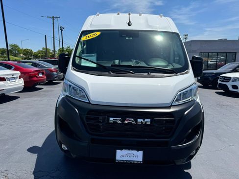 Used 2026 RAM ProMaster 2500 w/ Convenience Group FWD image 8
