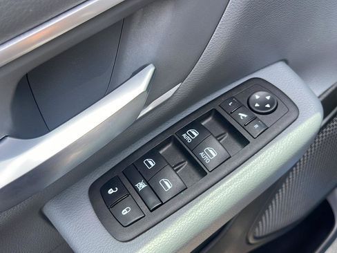 Certified 2022 RAM 1500 Big Horn AWD/4WD image 16
