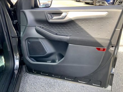 Certified 2020 Ford Escape SE image 20