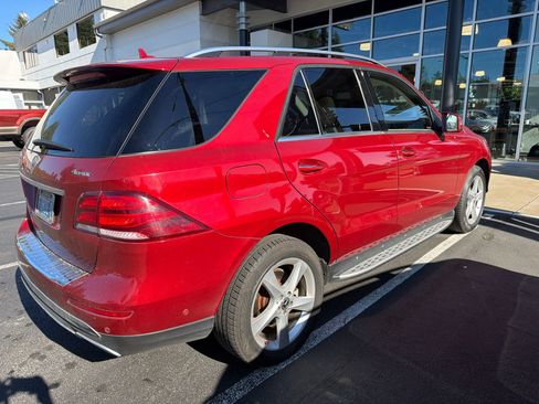 Used 2017 Mercedes-Benz GLE 350 4MATIC image 4