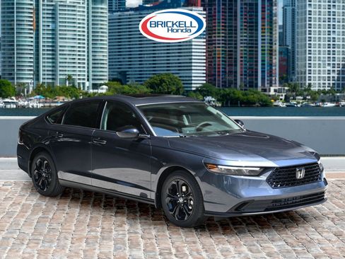 Used 2025 Honda Accord SE image 3