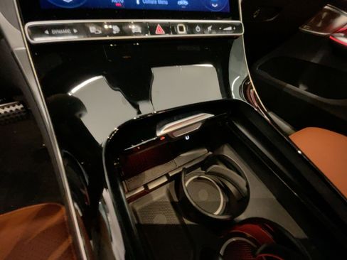 New 2025 Mercedes-Benz GLC 350e 4MATIC image 24