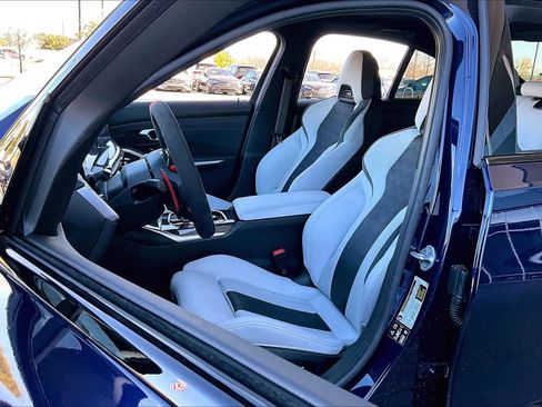 Used 2025 BMW M3 Competition w/ Executive Package image 8