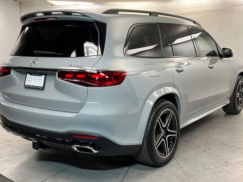New 2026 Mercedes-Benz GLS 450 4MATIC image 5