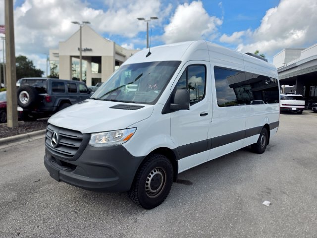 Used 2025 Mercedes-Benz Sprinter 2500 image 1
