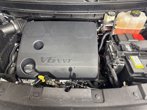 Used 2020 Buick Enclave Avenir w/ Avenir Technology Package AWD/4WD image 9