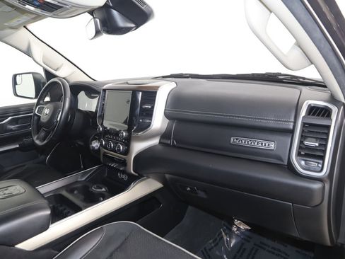Used 2022 RAM 1500 Laramie RWD image 38
