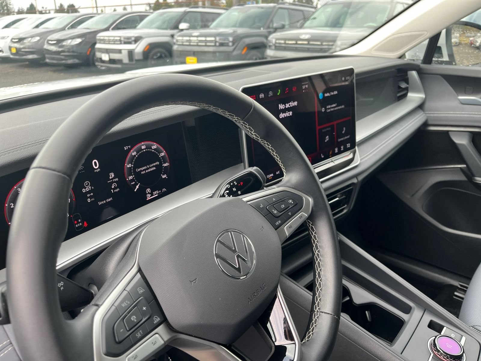 Used 2026 Volkswagen Tiguan SE AWD/4WD image 42