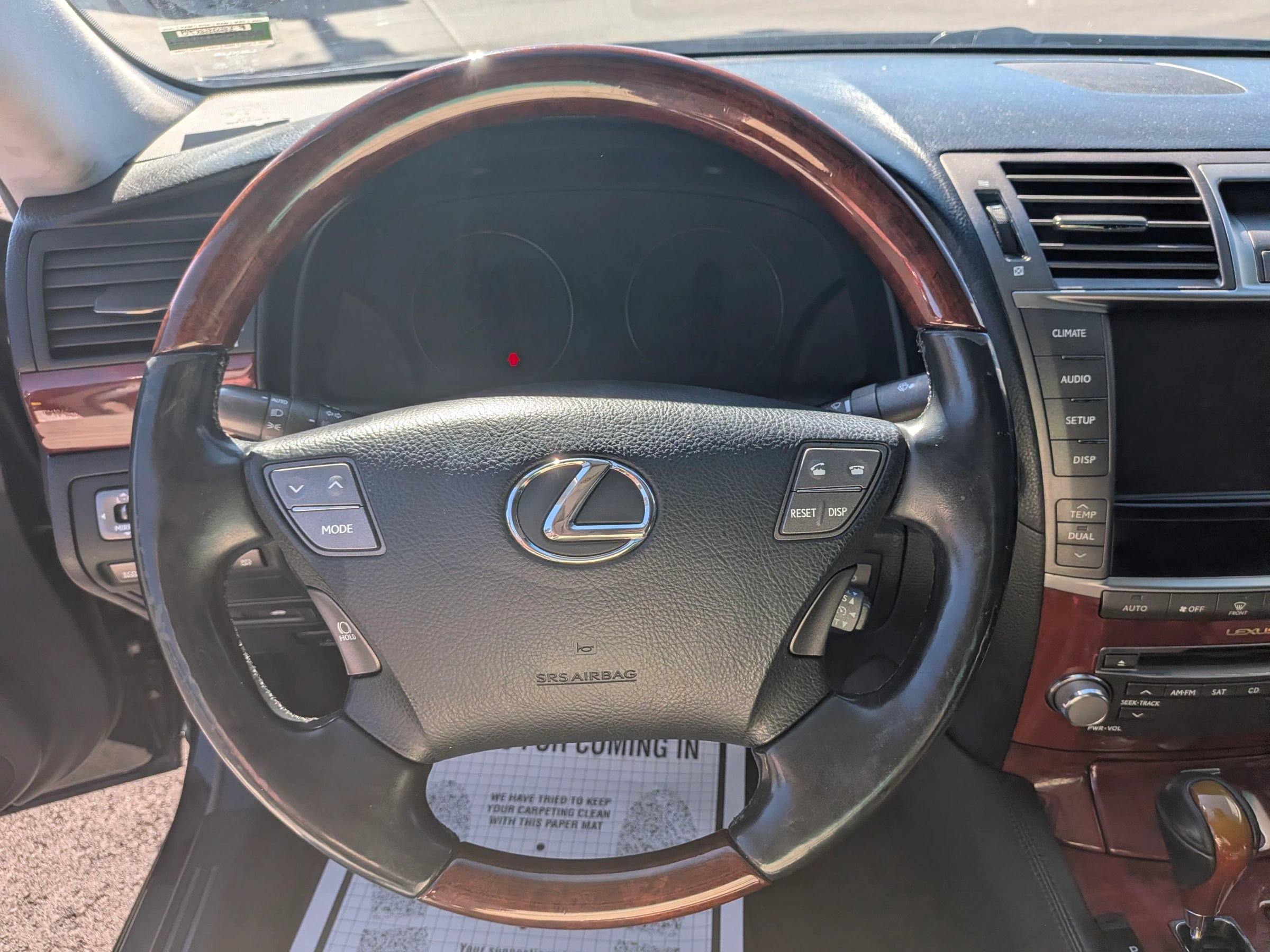 Used 2012 Lexus LS 460 AWD w/ Comfort Pkg image 17