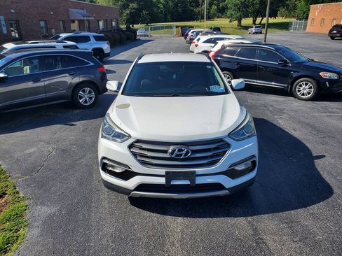 Used 2017 Hyundai Santa Fe Sport AWD/4WD image 2