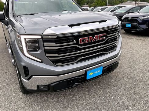 Used 2023 GMC Sierra 1500 SLT w/ SLT Premium Package AWD/4WD image 32
