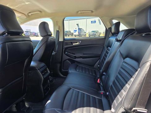 Used 2024 Ford Edge SEL w/ Convenience Package AWD/4WD image 16