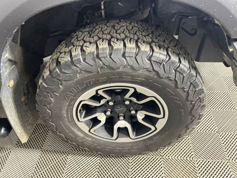 Used 2018 RAM 1500 Rebel w/ Luxury Group image 15