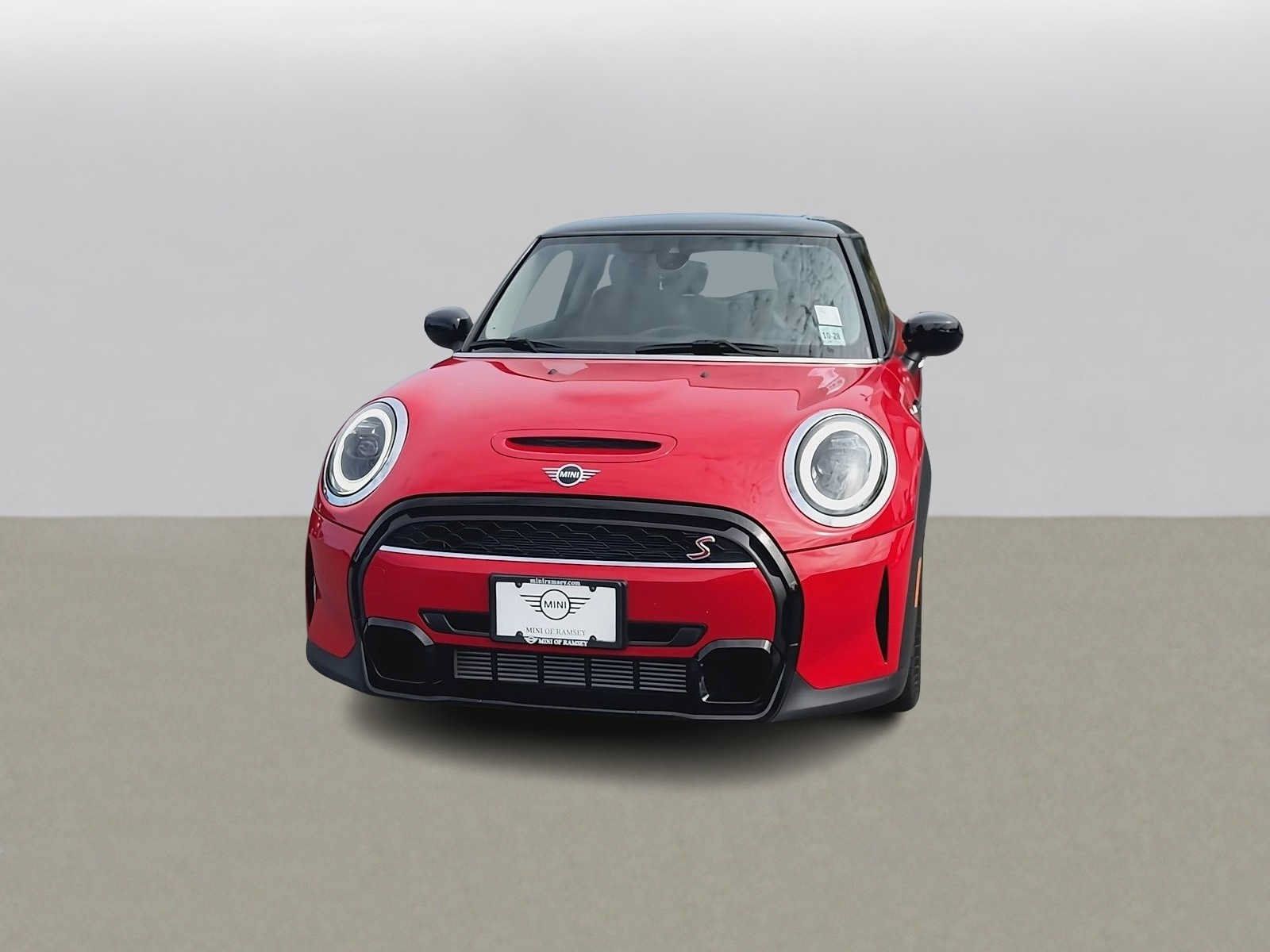 Used 2024 MINI Cooper S FWD image 3