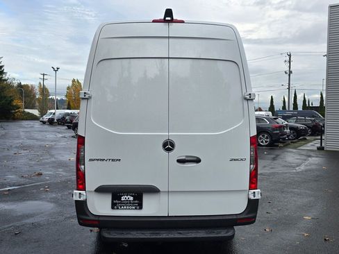 New 2026 Mercedes-Benz Sprinter 2500 image 5