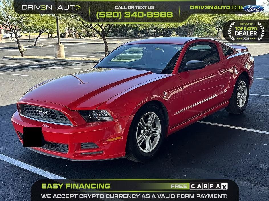 Used 2014 Ford Mustang Coupe RWD image 3