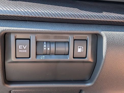 New 2026 Subaru Crosstrek 2.5i Limited AWD/4WD image 15