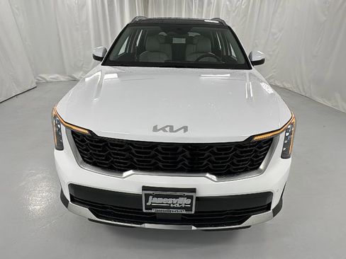 New 2025 Kia Sorento EX w/ Panoramic Sunroof Package image 8