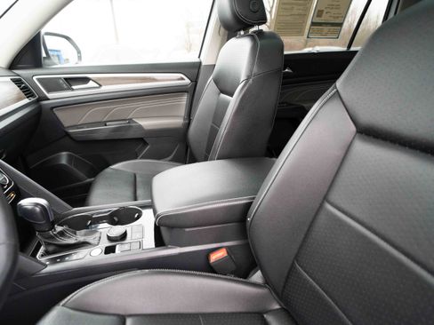 Used 2022 Volkswagen Atlas SEL image 10