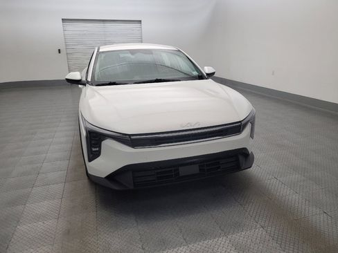 Used 2025 Kia K4 FWD image 14