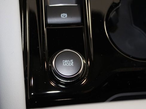 New 2026 Ford Explorer Platinum w/ LUX Leather Package image 47