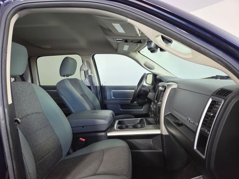 Used 2016 RAM 1500 Big Horn AWD/4WD image 36
