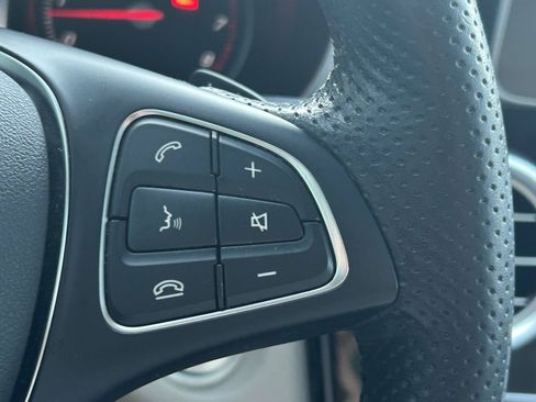 Used 2019 Mercedes-Benz GLC 300 image 37