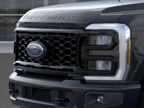 New 2026 Ford F250 XL w/ STX Appearance Package AWD/4WD image 17