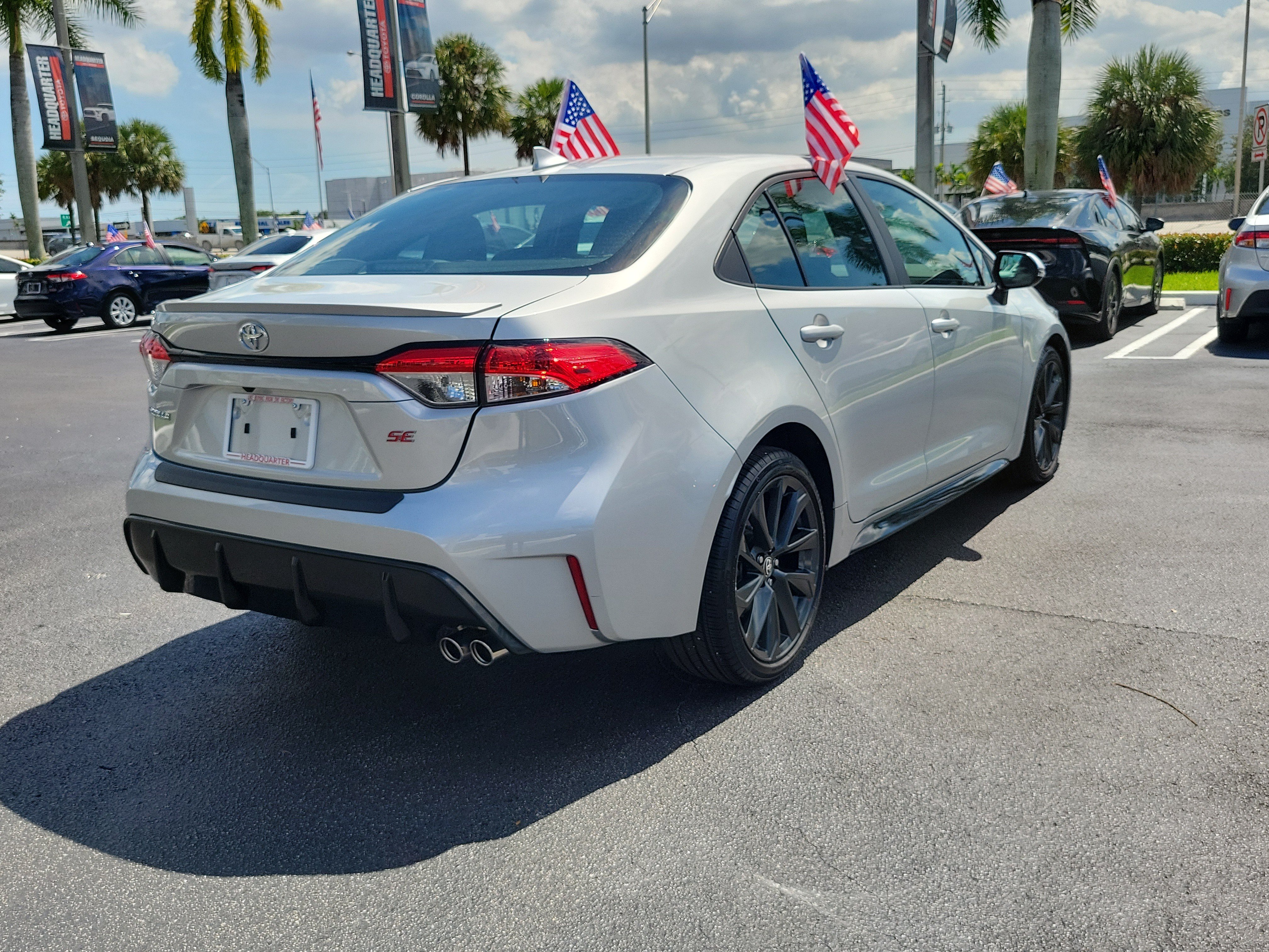 Used 2024 Toyota Corolla SE FWD image 11