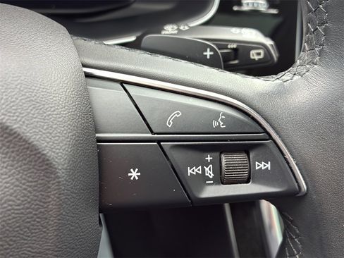 Used 2022 Audi Q7 3.0T Premium image 19