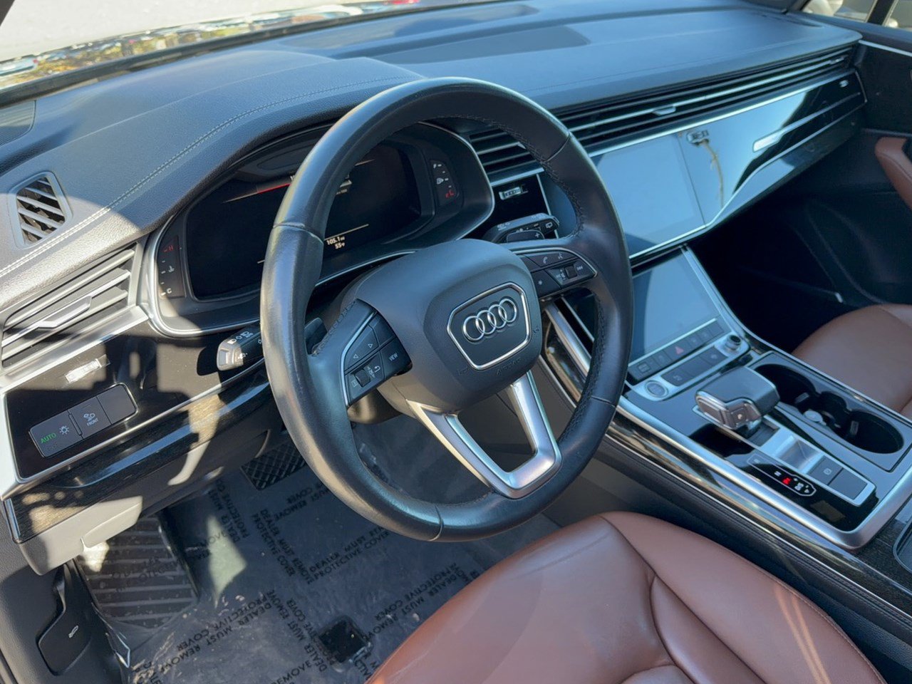 Used 2023 Audi Q7 3.0T Premium Plus w/ Premium Plus Package AWD/4WD image 4