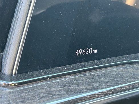 Used 2023 Cadillac Escalade Premium Luxury w/ LPO, Illumination Package RWD image 12