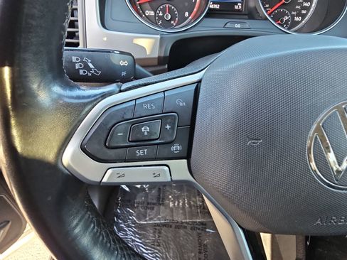 Used 2021 Volkswagen Atlas SE w/ Panoramic Sunroof Package image 17