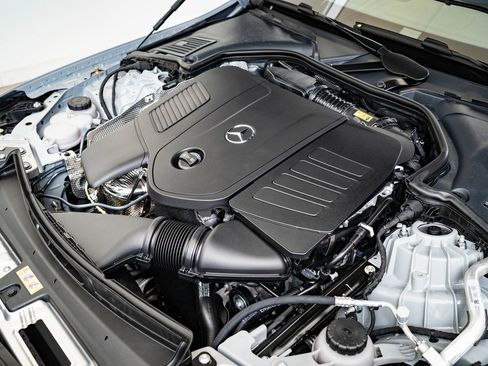 New 2026 Mercedes-Benz CLE 300 4MATIC Coupe image 38