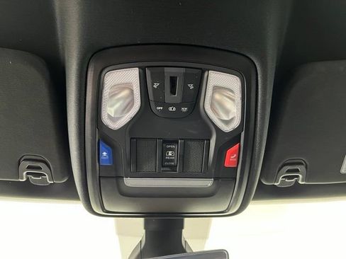 Used 2024 RAM 1500 Big Horn AWD/4WD image 29