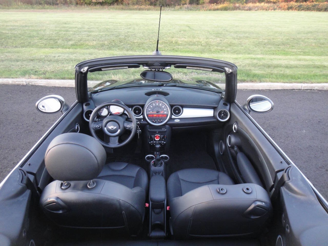 Used 2015 MINI Cooper Convertible FWD image 8