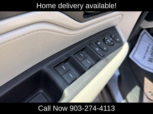 Used 2025 Honda Odyssey EX-L image 16