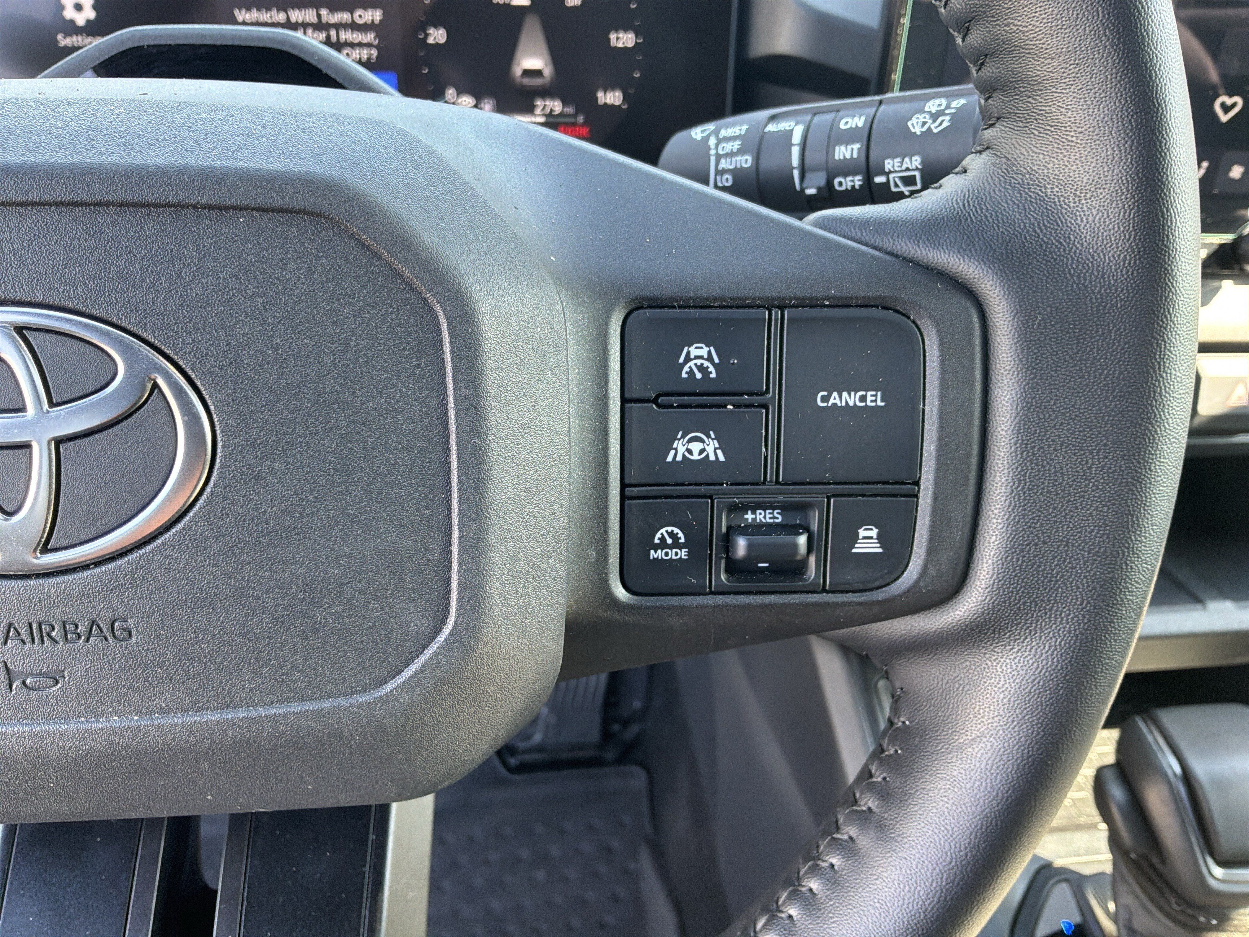 Used 2026 Toyota RAV4 XSE w/ Weather Package AWD/4WD image 20