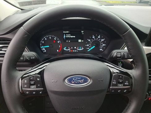 Certified 2022 Ford Escape SEL AWD/4WD image 19