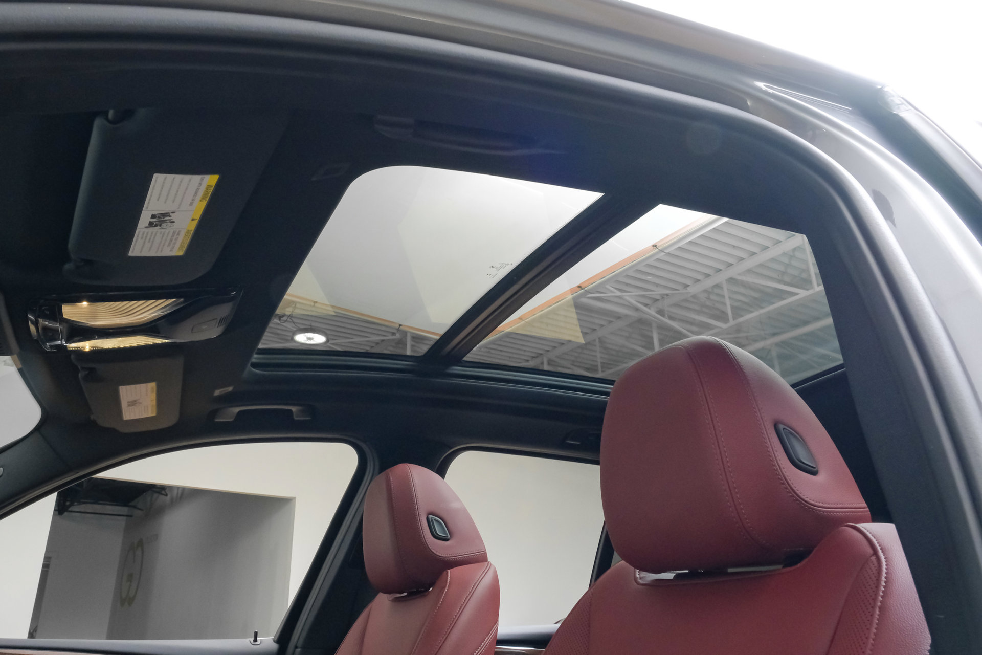 Used 2024 BMW X3 sDrive30i w/ Premium Package RWD image 5