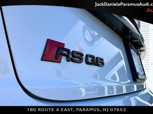 Used 2022 Audi RS Q8 AWD/4WD image 29