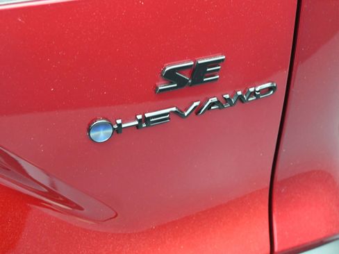 Used 2025 Toyota Corolla Cross AWD Hybrid image 38