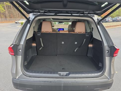 Certified 2025 Toyota Grand Highlander AWD image 13